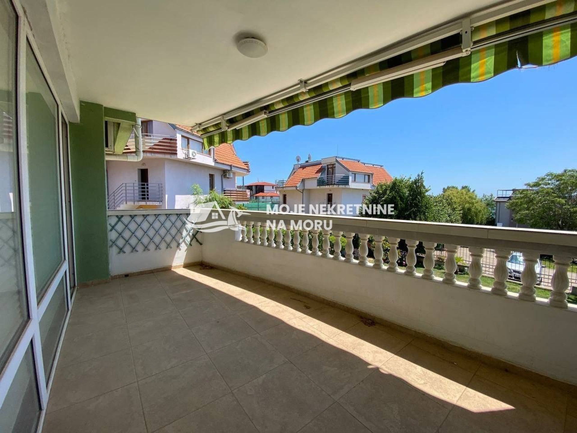  Prostran 3+1 sa pogledom na more, samo 200 metara od plaže, Sveti Vlas