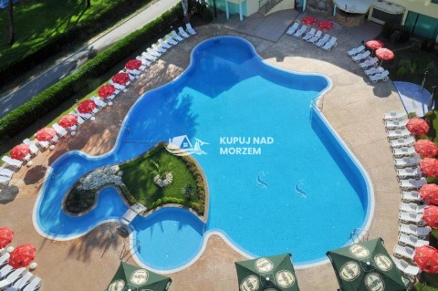 1 pokój z widokiem na morze i dużym tarasem, tuż przy plaży, kompleks Colosseum, Słoneczny Brzeg